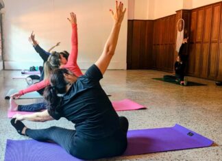 Yoga en la Sede Central